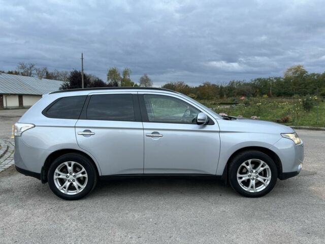 Серый Мицубиси Аутлендер, объемом двигателя 2.4 л и пробегом 199 тыс. км за 13200 $, фото 7 на Automoto.ua