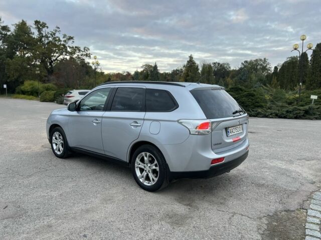 Серый Мицубиси Аутлендер, объемом двигателя 2.4 л и пробегом 199 тыс. км за 13200 $, фото 4 на Automoto.ua