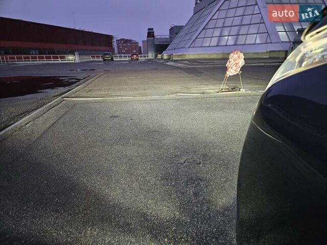 Серый Мицубиси Аутлендер, объемом двигателя 2.4 л и пробегом 72 тыс. км за 15900 $, фото 63 на Automoto.ua