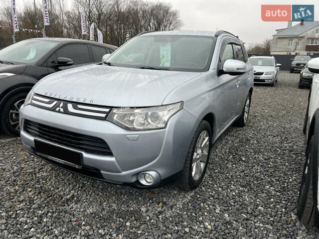 Серый Мицубиси Аутлендер, объемом двигателя 2.2 л и пробегом 243 тыс. км за 13850 $, фото 5 на Automoto.ua