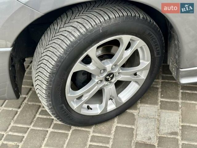 Сірий Міцубісі Аутлендер, об'ємом двигуна 2.3 л та пробігом 207 тис. км за 13700 $, фото 59 на Automoto.ua