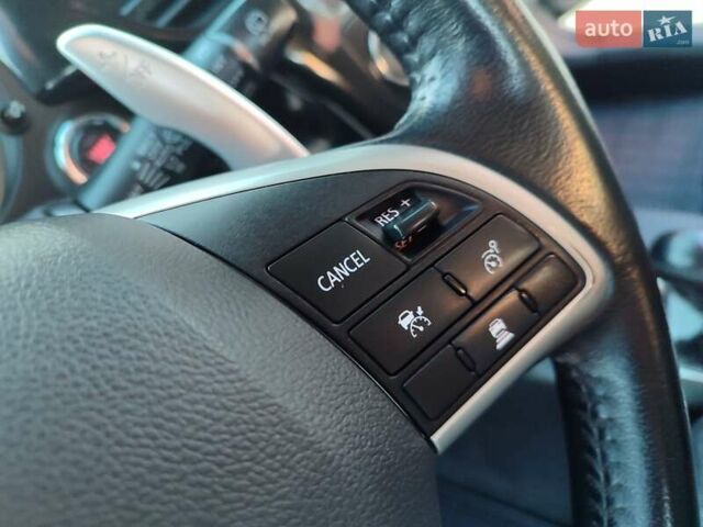 Серый Мицубиси Аутлендер, объемом двигателя 2.3 л и пробегом 250 тыс. км за 12999 $, фото 32 на Automoto.ua