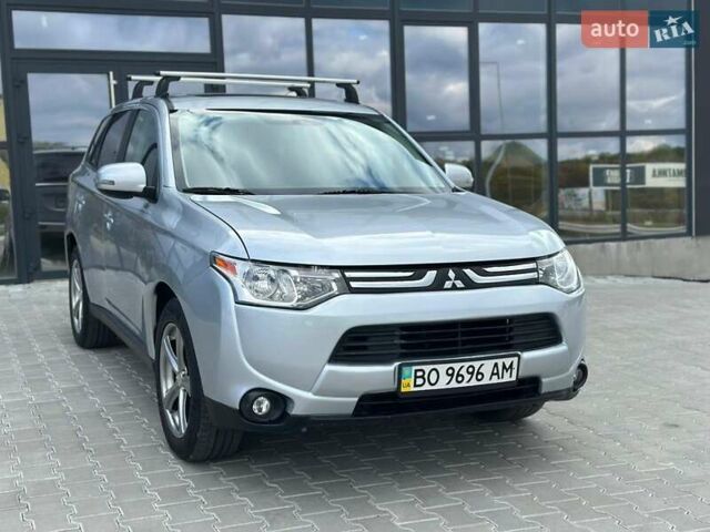 Серый Мицубиси Аутлендер, объемом двигателя 2.4 л и пробегом 228 тыс. км за 13999 $, фото 24 на Automoto.ua