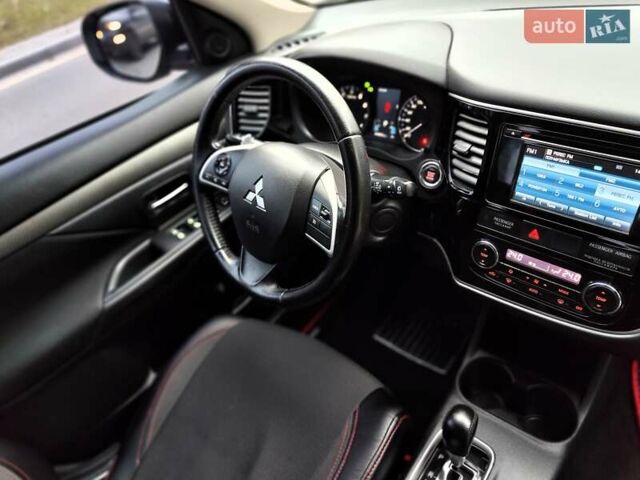 Серый Мицубиси Аутлендер, объемом двигателя 2.4 л и пробегом 209 тыс. км за 10990 $, фото 52 на Automoto.ua