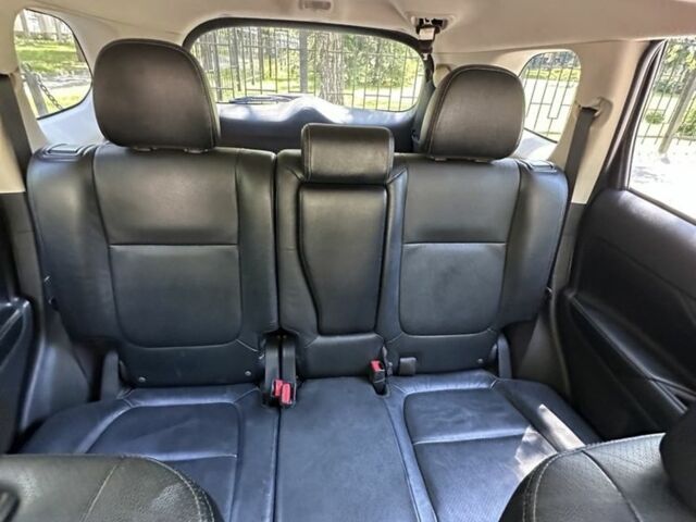 Сірий Міцубісі Аутлендер, об'ємом двигуна 2.4 л та пробігом 200 тис. км за 271 $, фото 6 на Automoto.ua