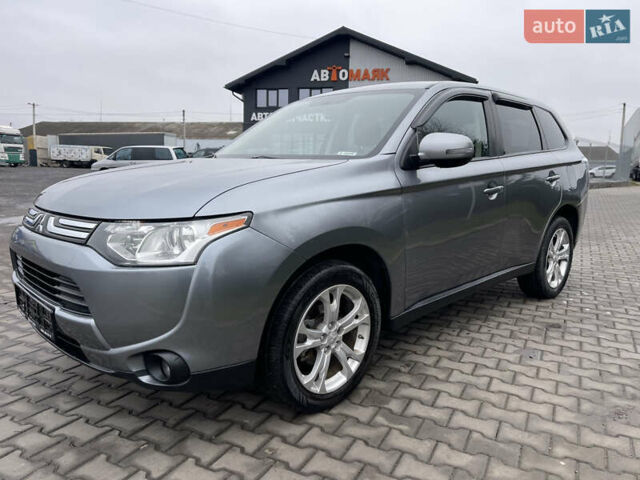Сірий Міцубісі Аутлендер, об'ємом двигуна 2.4 л та пробігом 240 тис. км за 9999 $, фото 10 на Automoto.ua