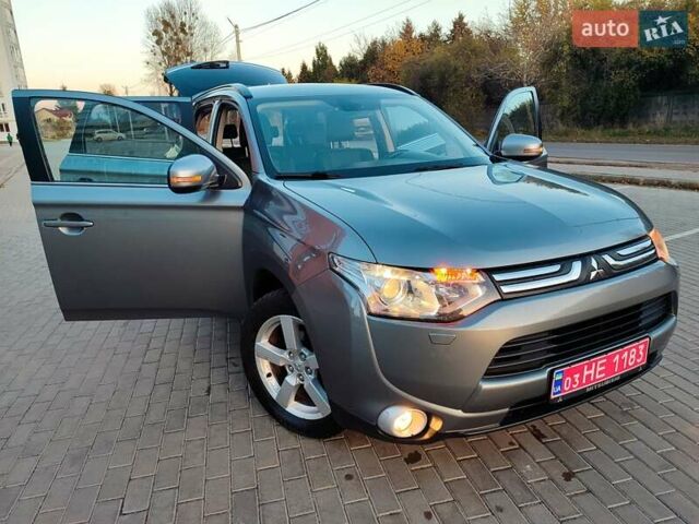Міцубісі Аутлендер 2013 у Львові на Automoto.ua Сірий Міцубісі Аутлендер, об'ємом двигуна 2.3 л та пробігом 250 тис. км за 13999 $, фото 107 на Automoto.ua