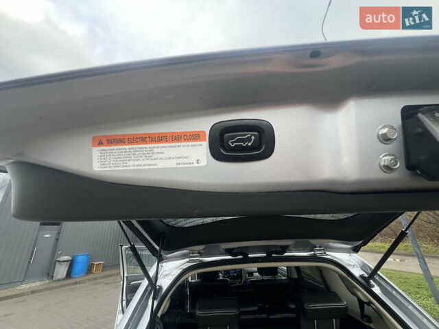 Серый Мицубиси Аутлендер, объемом двигателя 2.2 л и пробегом 224 тыс. км за 13850 $, фото 28 на Automoto.ua