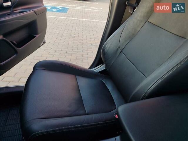 Серый Мицубиси Аутлендер, объемом двигателя 2.3 л и пробегом 250 тыс. км за 13999 $, фото 52 на Automoto.ua