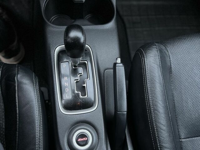 Серый Мицубиси Аутлендер, объемом двигателя 2.4 л и пробегом 199 тыс. км за 13200 $, фото 16 на Automoto.ua