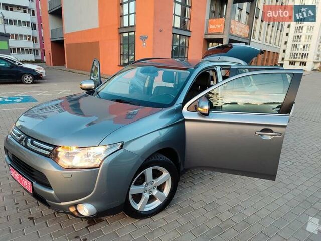 Міцубісі Аутлендер 2013 у Львові на Automoto.ua Сірий Міцубісі Аутлендер, об'ємом двигуна 2.3 л та пробігом 250 тис. км за 13999 $, фото 95 на Automoto.ua
