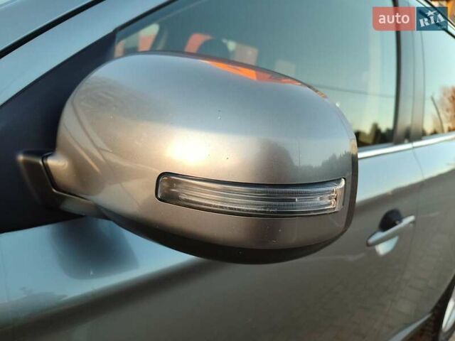 Серый Мицубиси Аутлендер, объемом двигателя 2.3 л и пробегом 250 тыс. км за 13999 $, фото 37 на Automoto.ua