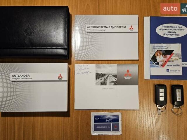 Серый Мицубиси Аутлендер, объемом двигателя 2.4 л и пробегом 72 тыс. км за 15900 $, фото 81 на Automoto.ua