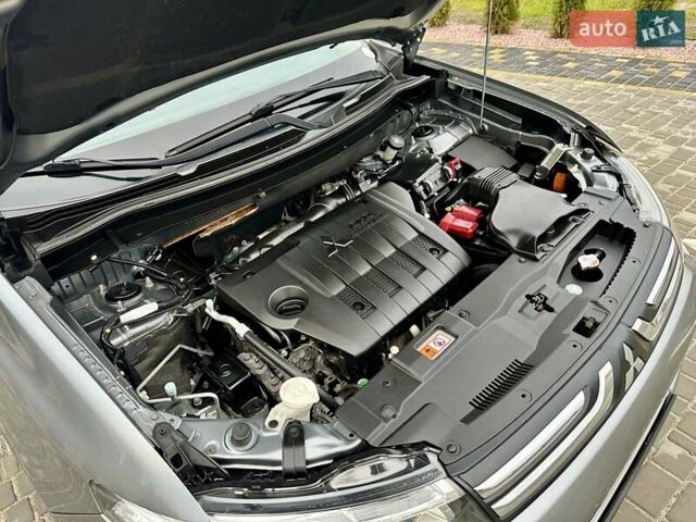 Сірий Міцубісі Аутлендер, об'ємом двигуна 2.3 л та пробігом 207 тис. км за 13700 $, фото 69 на Automoto.ua