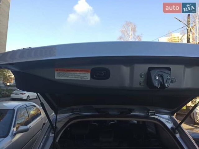 Серый Мицубиси Аутлендер, объемом двигателя 2.4 л и пробегом 197 тыс. км за 14000 $, фото 22 на Automoto.ua