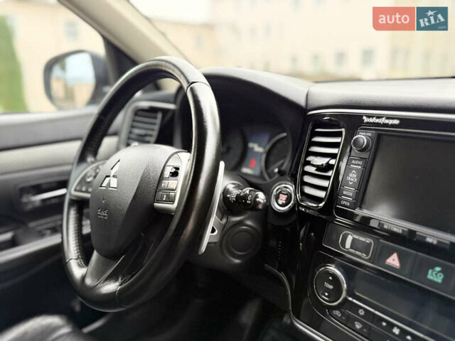 Сірий Міцубісі Аутлендер, об'ємом двигуна 2.2 л та пробігом 235 тис. км за 14599 $, фото 90 на Automoto.ua