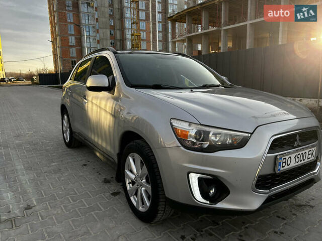 Серый Мицубиси Аутлендер, объемом двигателя 2 л и пробегом 96 тыс. км за 12700 $, фото 1 на Automoto.ua