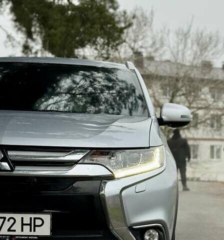 Серый Мицубиси Аутлендер, объемом двигателя 2.2 л и пробегом 180 тыс. км за 16499 $, фото 11 на Automoto.ua