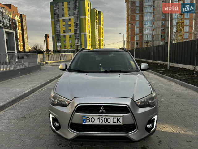 Серый Мицубиси Аутлендер, объемом двигателя 2 л и пробегом 96 тыс. км за 12700 $, фото 2 на Automoto.ua