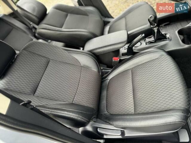 Серый Мицубиси Аутлендер, объемом двигателя 2.3 л и пробегом 215 тыс. км за 13200 $, фото 47 на Automoto.ua