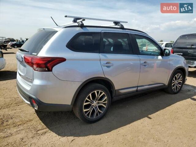 Серый Мицубиси Аутлендер, объемом двигателя 0 л и пробегом 142 тыс. км за 1500 $, фото 2 на Automoto.ua