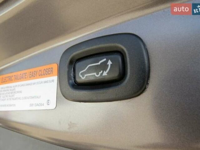 Серый Мицубиси Аутлендер, объемом двигателя 2.4 л и пробегом 98 тыс. км за 17000 $, фото 18 на Automoto.ua