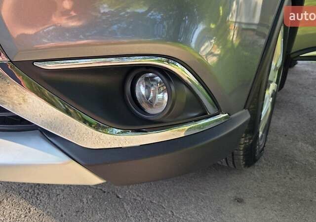 Серый Мицубиси Аутлендер, объемом двигателя 2 л и пробегом 44 тыс. км за 17900 $, фото 59 на Automoto.ua