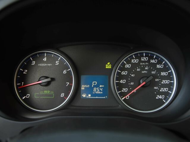 Серый Мицубиси Аутлендер, объемом двигателя 3 л и пробегом 190 тыс. км за 16700 $, фото 15 на Automoto.ua