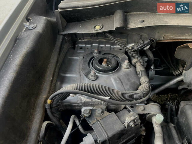 Серый Мицубиси Аутлендер, объемом двигателя 2.4 л и пробегом 213 тыс. км за 13999 $, фото 77 на Automoto.ua