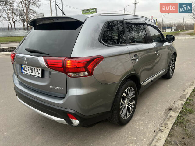 Сірий Міцубісі Аутлендер, об'ємом двигуна 3 л та пробігом 190 тис. км за 16500 $, фото 5 на Automoto.ua