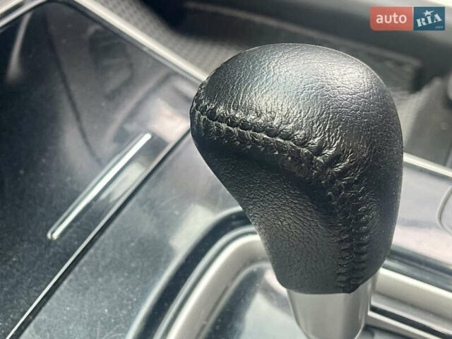 Серый Мицубиси Аутлендер, объемом двигателя 2.4 л и пробегом 213 тыс. км за 13999 $, фото 96 на Automoto.ua