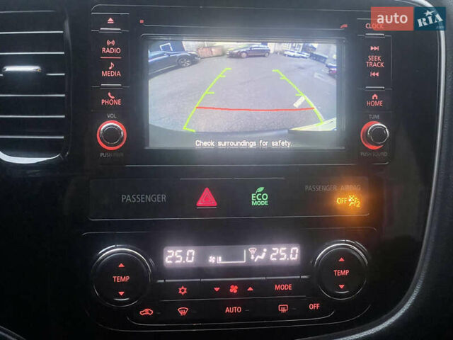 Серый Мицубиси Аутлендер, объемом двигателя 2.4 л и пробегом 213 тыс. км за 13999 $, фото 45 на Automoto.ua