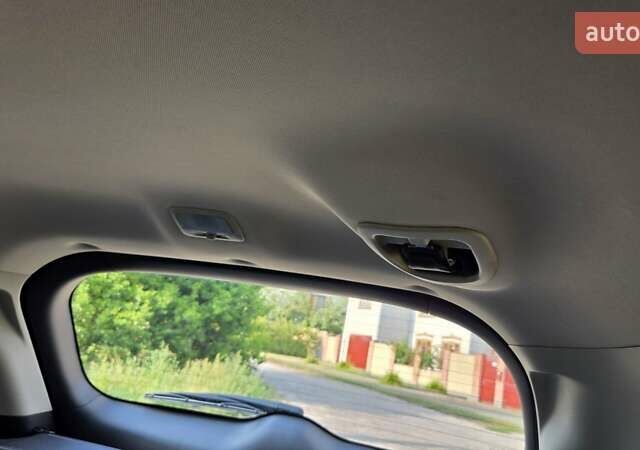 Серый Мицубиси Аутлендер, объемом двигателя 2 л и пробегом 44 тыс. км за 17900 $, фото 33 на Automoto.ua