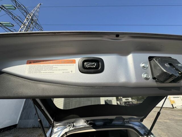 Серый Мицубиси Аутлендер, объемом двигателя 2.4 л и пробегом 125 тыс. км за 17800 $, фото 15 на Automoto.ua