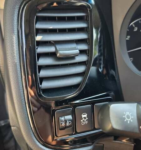 Серый Мицубиси Аутлендер, объемом двигателя 2 л и пробегом 44 тыс. км за 17900 $, фото 24 на Automoto.ua