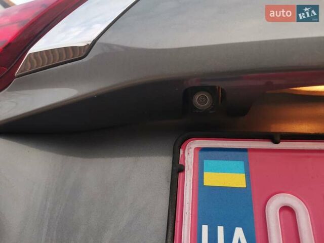 Серый Мицубиси Аутлендер, объемом двигателя 2.3 л и пробегом 130 тыс. км за 16500 $, фото 18 на Automoto.ua