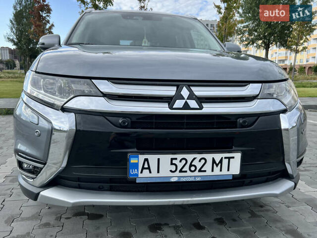 Сірий Міцубісі Аутлендер, об'ємом двигуна 2.27 л та пробігом 210 тис. км за 22000 $, фото 41 на Automoto.ua