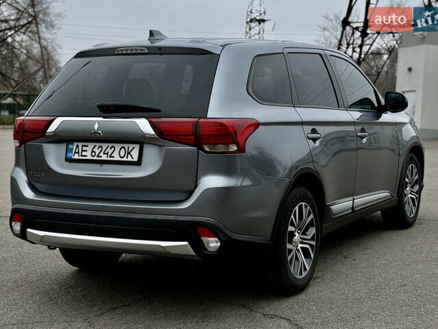 Серый Мицубиси Аутлендер, объемом двигателя 2.4 л и пробегом 148 тыс. км за 12500 $, фото 7 на Automoto.ua