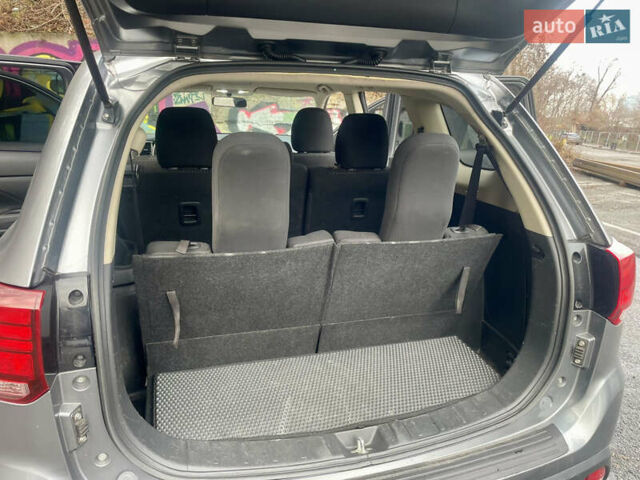Серый Мицубиси Аутлендер, объемом двигателя 2.4 л и пробегом 213 тыс. км за 13999 $, фото 75 на Automoto.ua