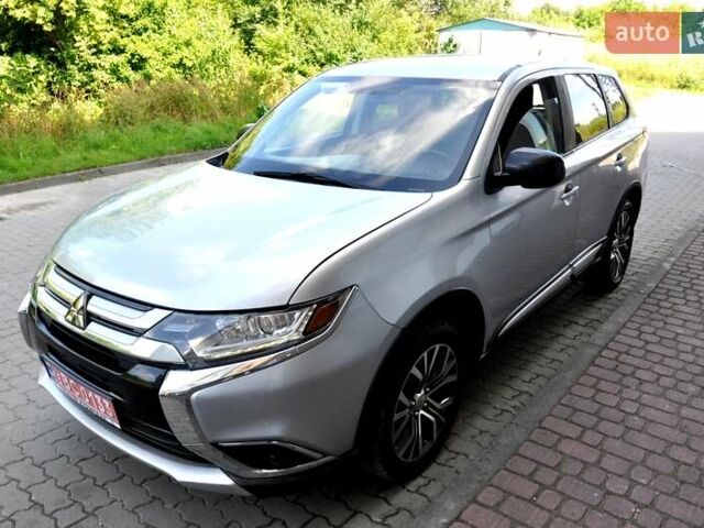 Міцубісі Аутлендер 2016 у Львові на Automoto.ua Сірий Міцубісі Аутлендер, об'ємом двигуна 2.36 л та пробігом 256 тис. км за 11700 $, фото 1 на Automoto.ua