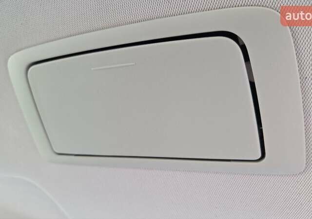 Серый Мицубиси Аутлендер, объемом двигателя 2 л и пробегом 44 тыс. км за 17900 $, фото 49 на Automoto.ua