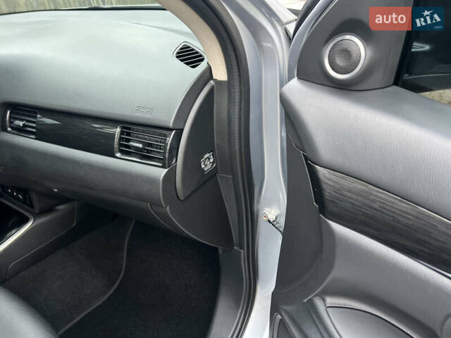 Серый Мицубиси Аутлендер, объемом двигателя 2.4 л и пробегом 189 тыс. км за 16950 $, фото 103 на Automoto.ua