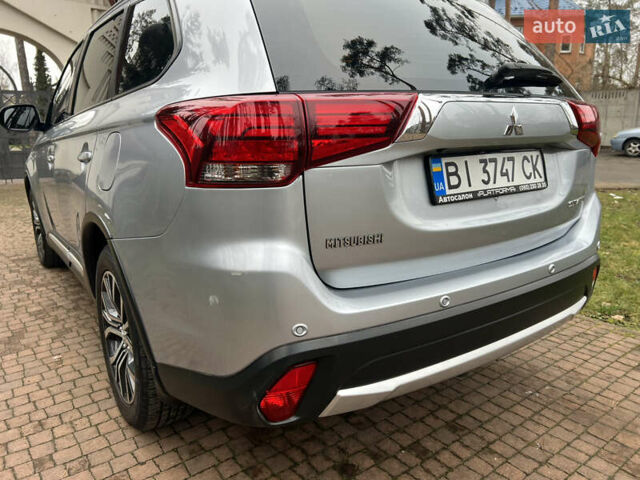 Серый Мицубиси Аутлендер, объемом двигателя 2.4 л и пробегом 189 тыс. км за 16950 $, фото 28 на Automoto.ua