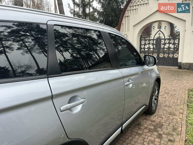 Серый Мицубиси Аутлендер, объемом двигателя 2.4 л и пробегом 189 тыс. км за 16950 $, фото 133 на Automoto.ua