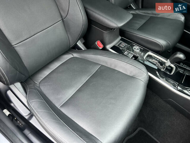 Серый Мицубиси Аутлендер, объемом двигателя 2.4 л и пробегом 189 тыс. км за 16950 $, фото 111 на Automoto.ua