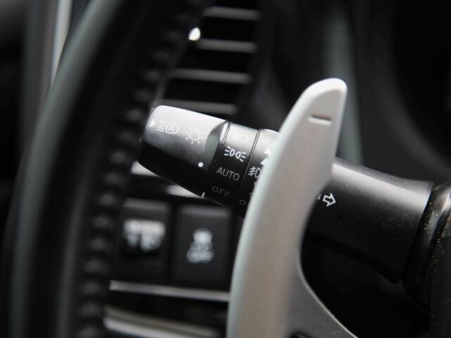 Серый Мицубиси Аутлендер, объемом двигателя 3 л и пробегом 195 тыс. км за 16900 $, фото 20 на Automoto.ua