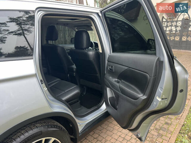 Серый Мицубиси Аутлендер, объемом двигателя 2.4 л и пробегом 189 тыс. км за 16950 $, фото 90 на Automoto.ua