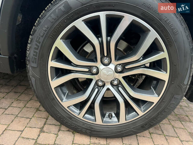 Серый Мицубиси Аутлендер, объемом двигателя 2.4 л и пробегом 189 тыс. км за 16950 $, фото 22 на Automoto.ua