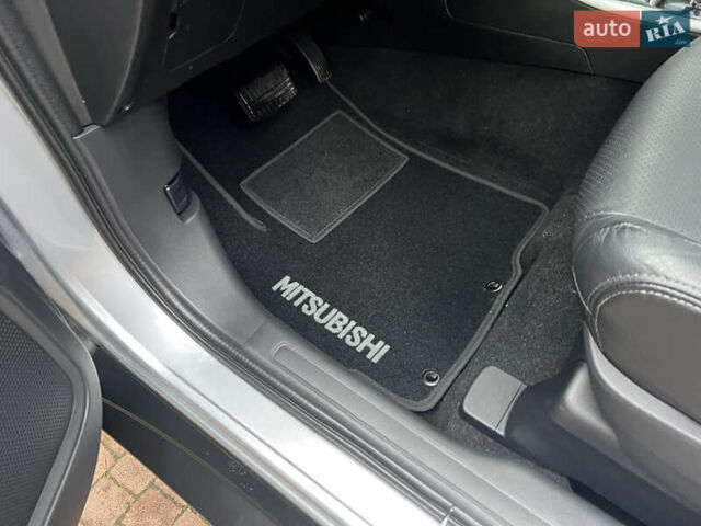 Серый Мицубиси Аутлендер, объемом двигателя 2.4 л и пробегом 189 тыс. км за 16950 $, фото 49 на Automoto.ua
