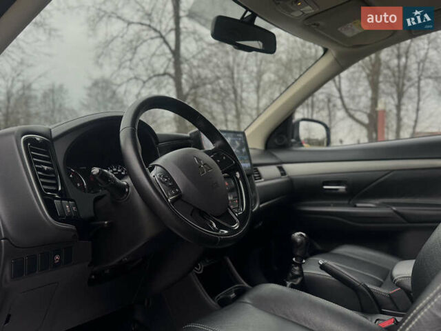 Серый Мицубиси Аутлендер, объемом двигателя 2.2 л и пробегом 152 тыс. км за 17800 $, фото 43 на Automoto.ua